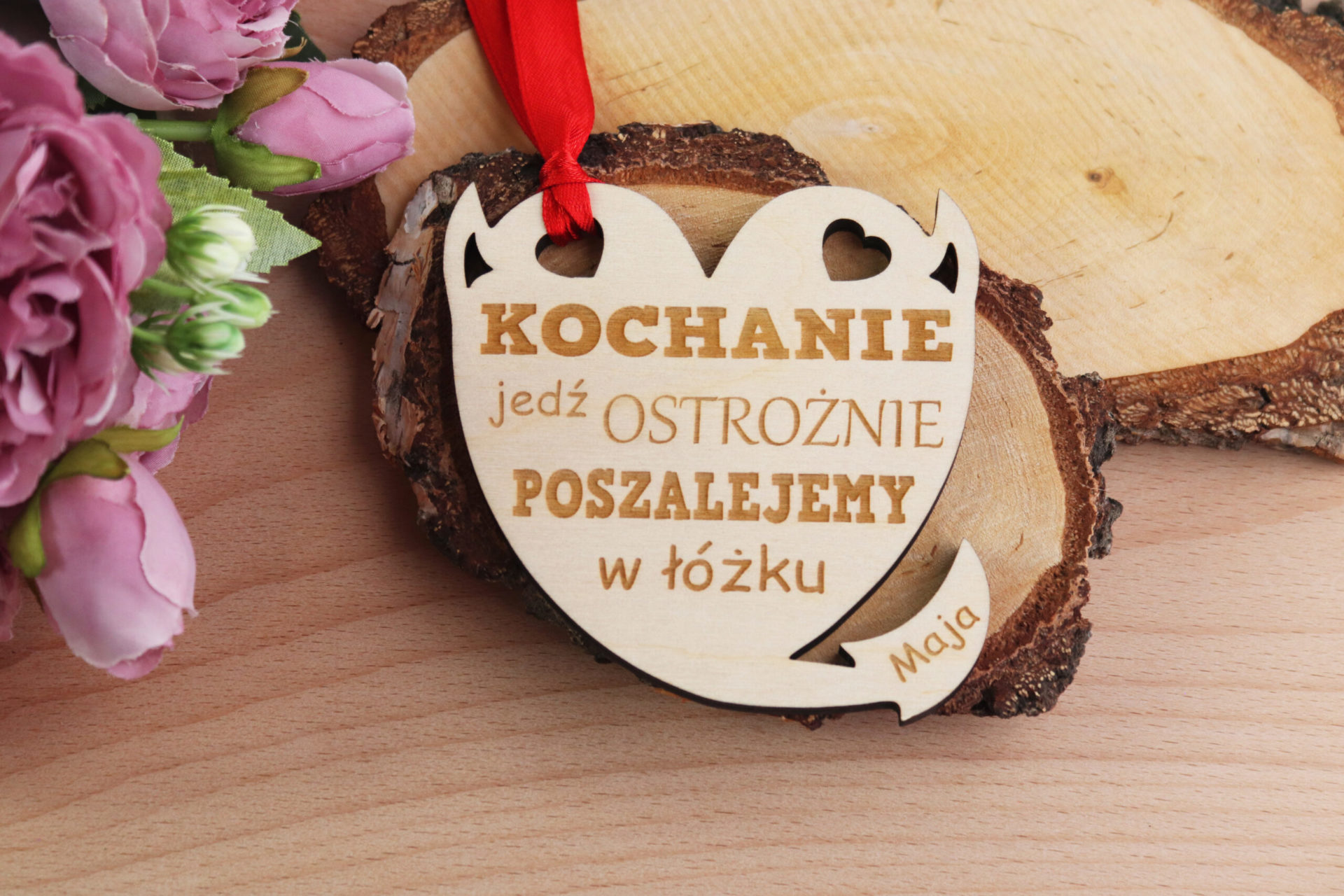 ZAWIESZKA DIABEŁEK - Kochanie, jedź ostrożnie. Poszalejemy w łóżku.