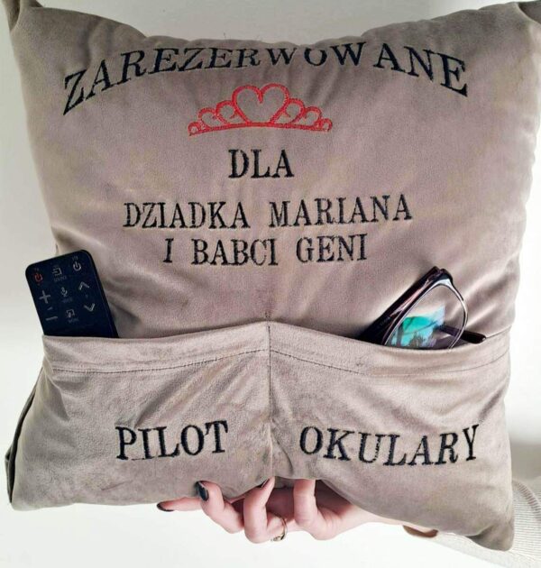 Poduszka organizer - Dzień Babci i Dziadka - WYBÓR KOLORU - PRODUKT Z WYSYŁKĄ TYLKO NA TERENIE POLSKI