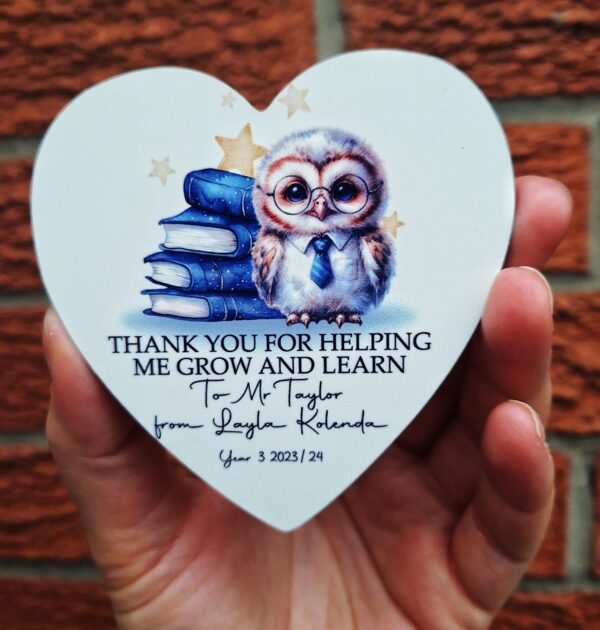 MAGNES DLA NAUCZYCIELA - THANK YOU FOR HELPING ME GROW AND LEARN  - SOWA Z KSIĄŻKAMI