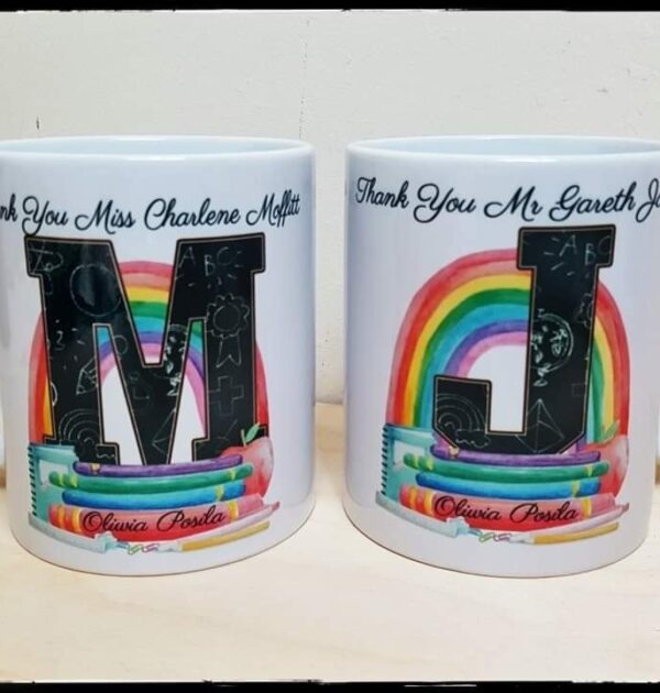 KUBEK DLA NAUCZYCIELA, PERSONALIZOWANY KUBEK - TĘCZA, KSIĄŻKI