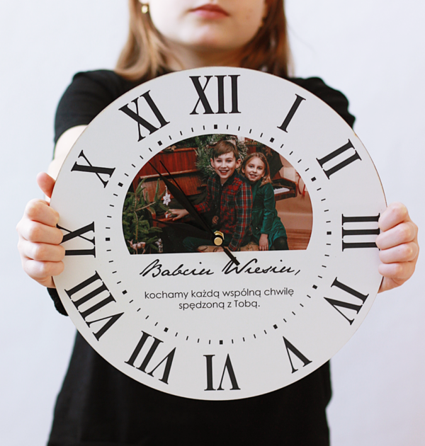 Zegar ścienny z Twoim zdjęcie i dowolnym napisem - wyjątkowy prezent Dzień Babci i Dziadka