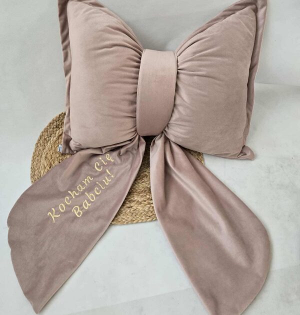 PODUSZKA Z KOKARDĄ Z HAFTEM - WYJĄTKOWY PREZENT NA DZIEŃ BABCI I DZIADKA